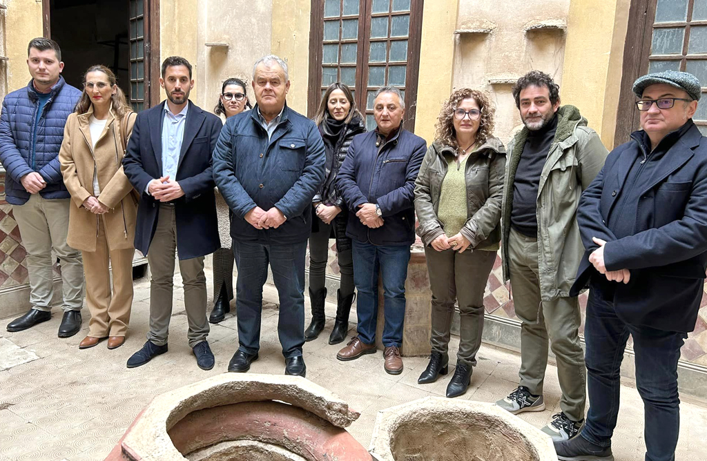 El Director General de Patrimonio Cultural conoce el estado de conservacin de la Casa del General Aznar